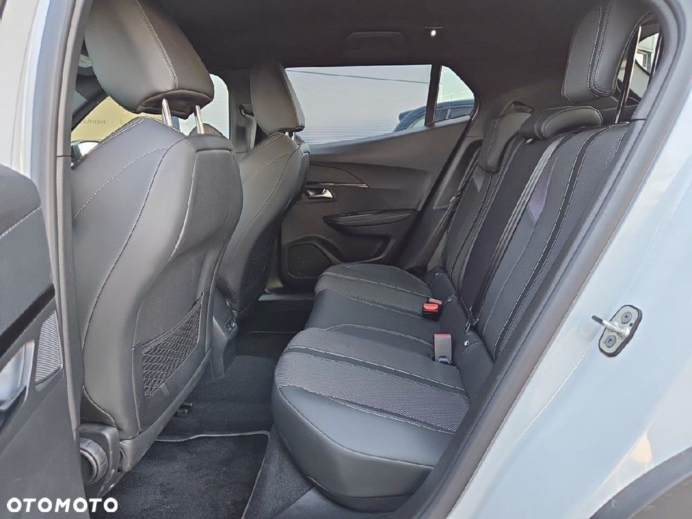 Peugeot 2008 1.2 PureTech GT S&S EAT8 - 10