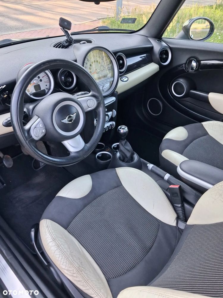 MINI Cooper D - 5