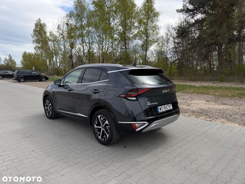 Kia Sportage 1.6 T-GDI HEV Business Line 4WD - 7