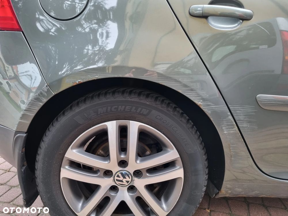 Volkswagen Golf - 4