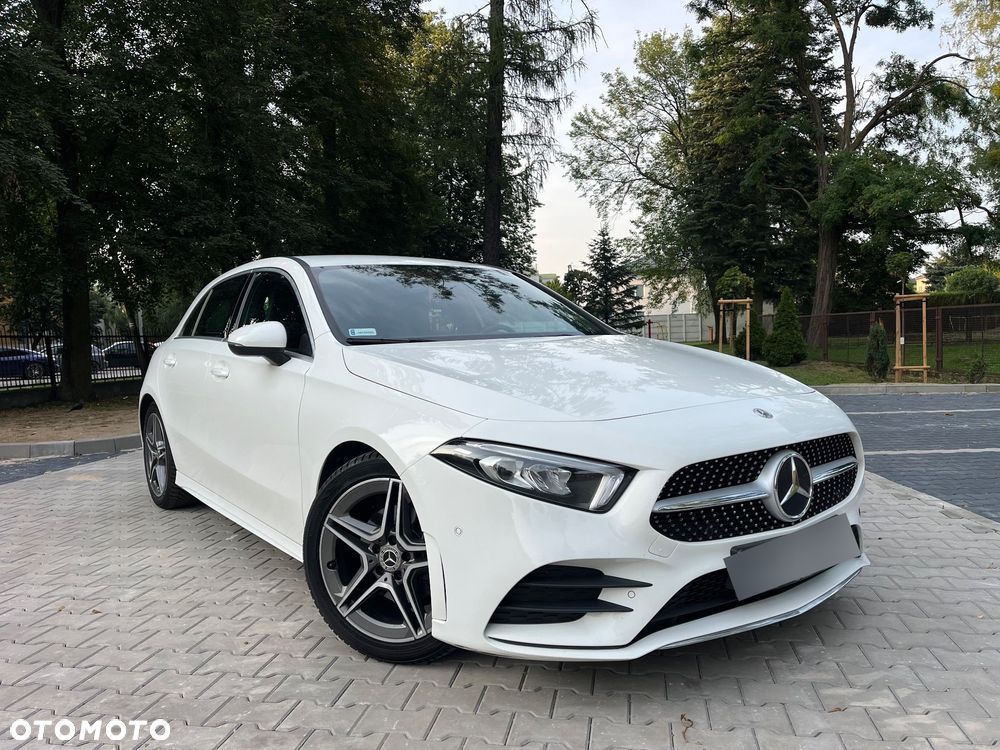 Mercedes-Benz Klasa A 180 AMG Line 7G-DCT - 3