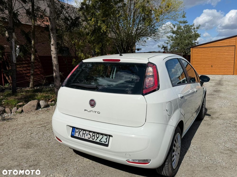 Fiat Punto 1.2 Young - 2