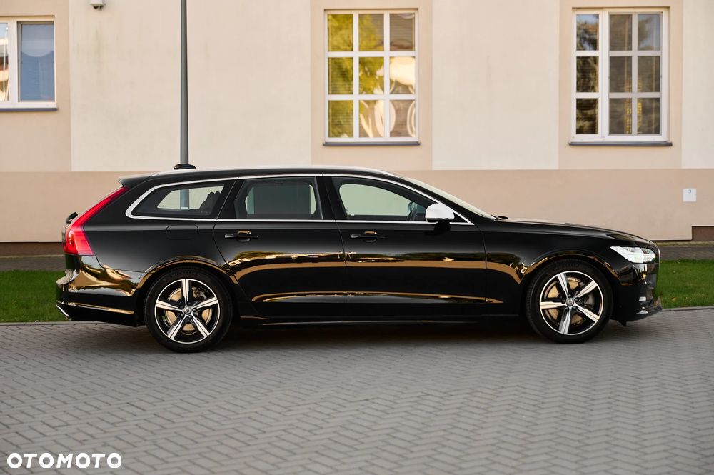 Volvo V90 T4 R-Design - 18