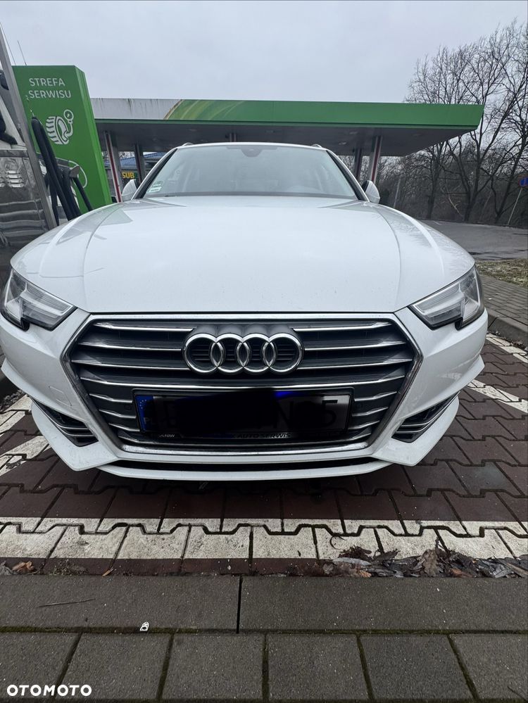Audi A4 Avant - 1