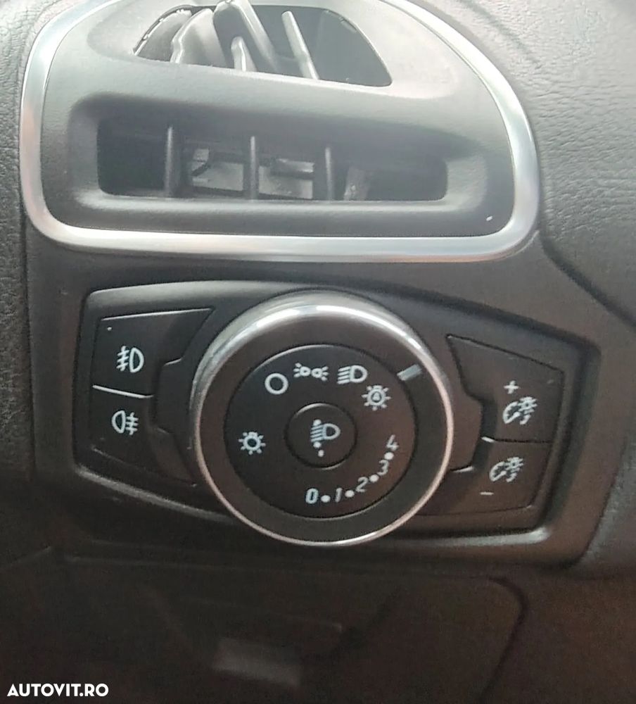 Ford Focus 1.0 EcoBoost Start-Stopp-System ACTIVE - 9