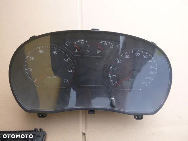 ZESTAW STARTOWY STACYJKA KOMPUTER IMMOBILIZER LICZNIK VOLKSWAGEN POLO 9N LIFT 1.2 05- - 22