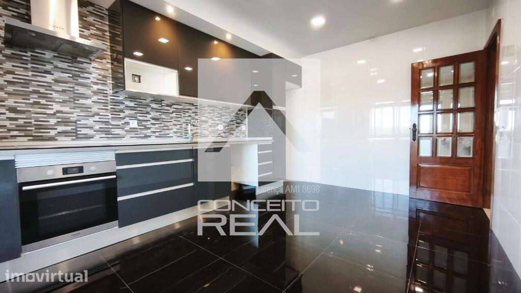 Apartamento T3 - Paços de Brandão - P/ Habitar - Grande imagem: 3/22