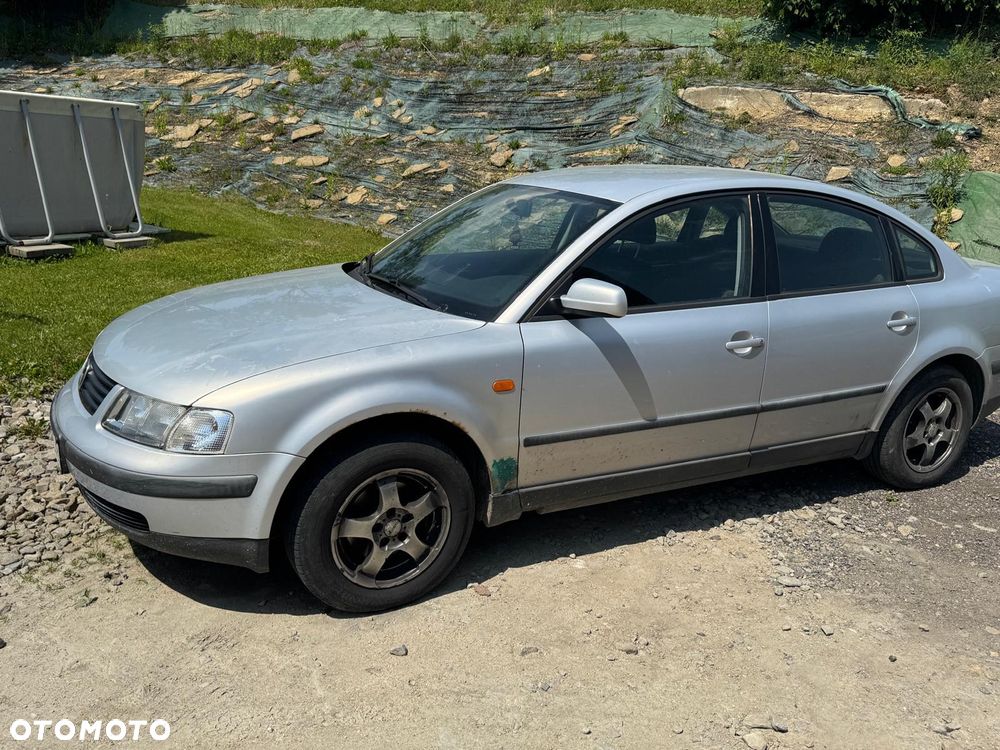 Volkswagen Passat 1.9 TDI - 3