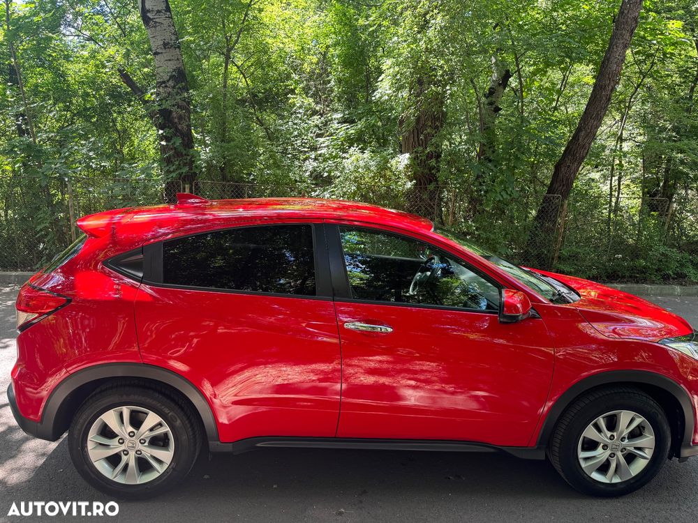 Honda HR-V 1.5 i-VTEC 4x2 CVT Elegance - 22