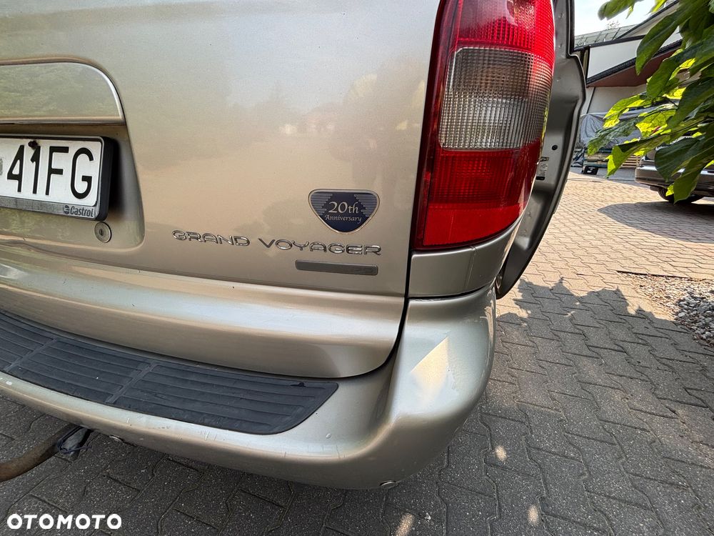 Chrysler Grand Voyager - 24