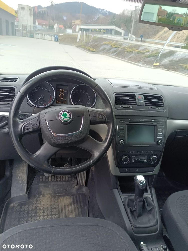Skoda Yeti 2.0 TDI DPF 4x4 Elegance - 4