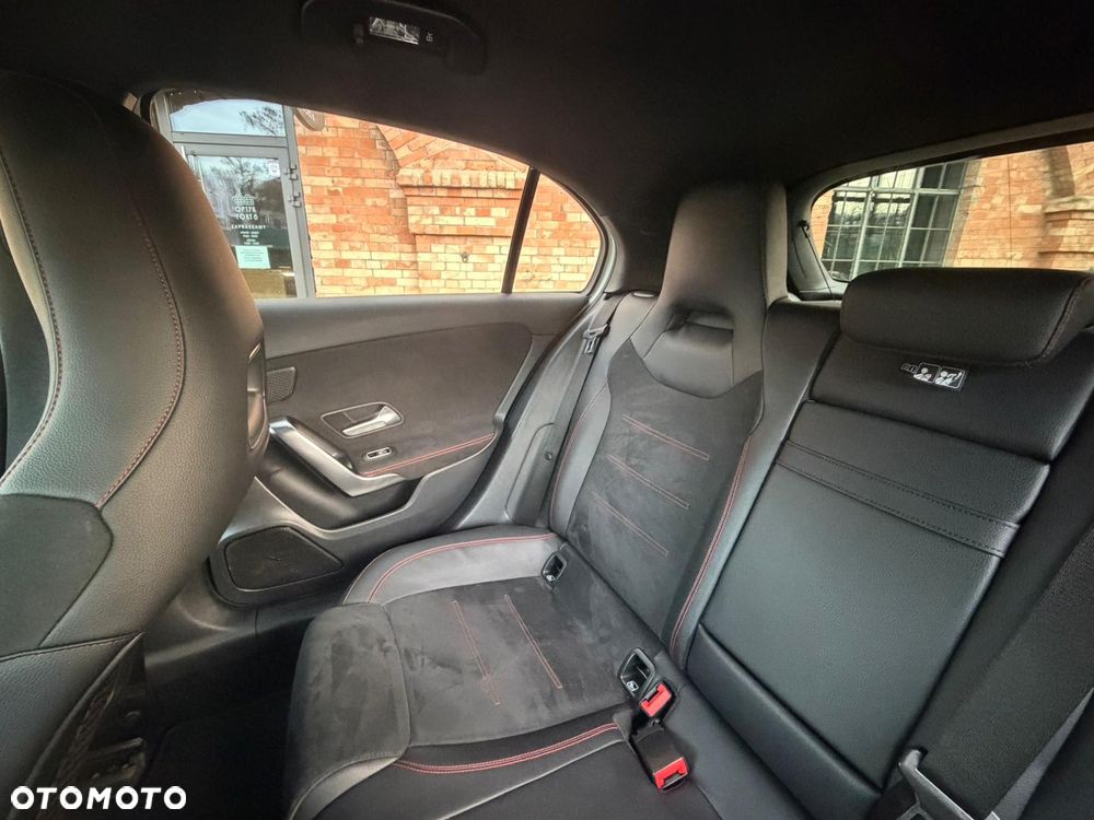 Mercedes-Benz Klasa A 180 AMG Line 7G-DCT - 12