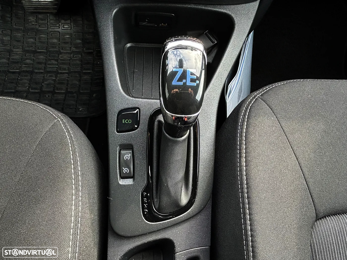 Renault Zoe (c/ Bateria) Intens 40 - 24