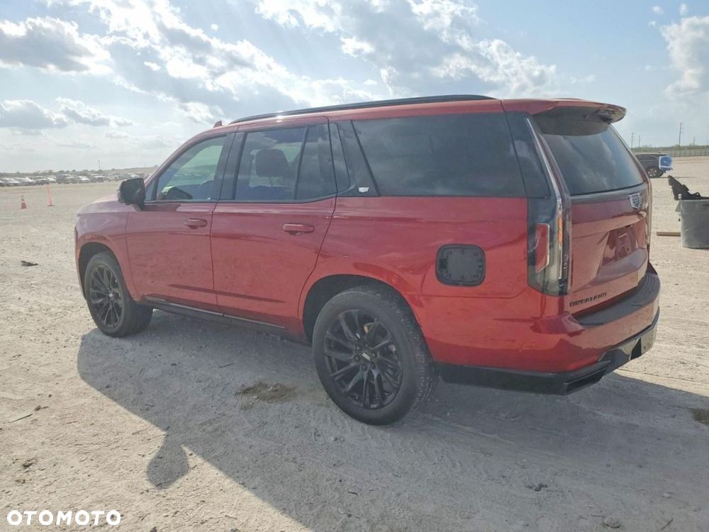 Cadillac Escalade - 6