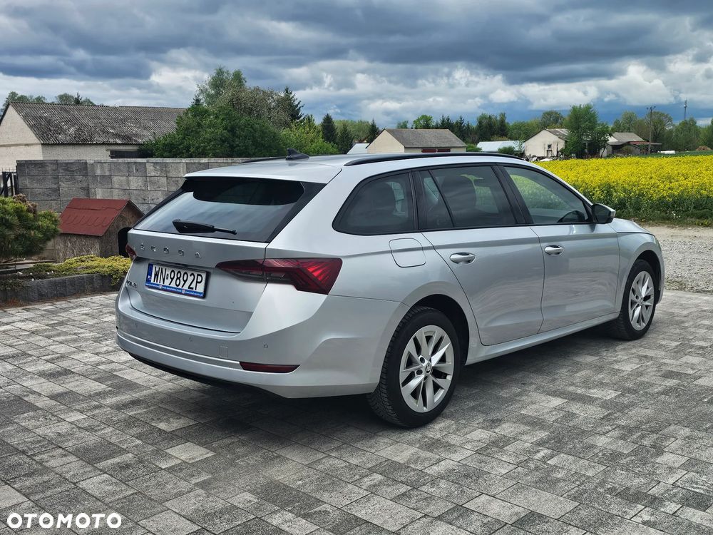 Skoda Octavia 2.0 TDI SCR Ambition DSG - 5