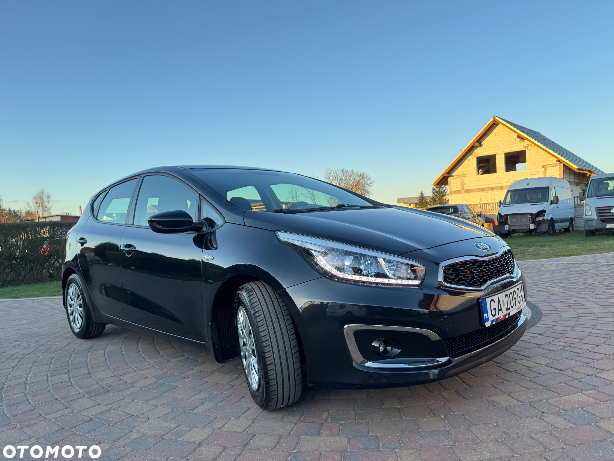 Kia Ceed Cee'd 1.4 CRDi M - 9