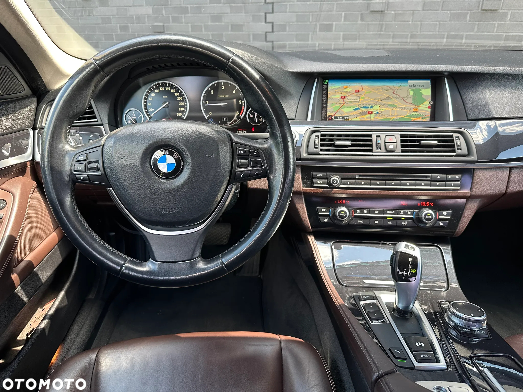 BMW Seria 5 520d Luxury Line - 4