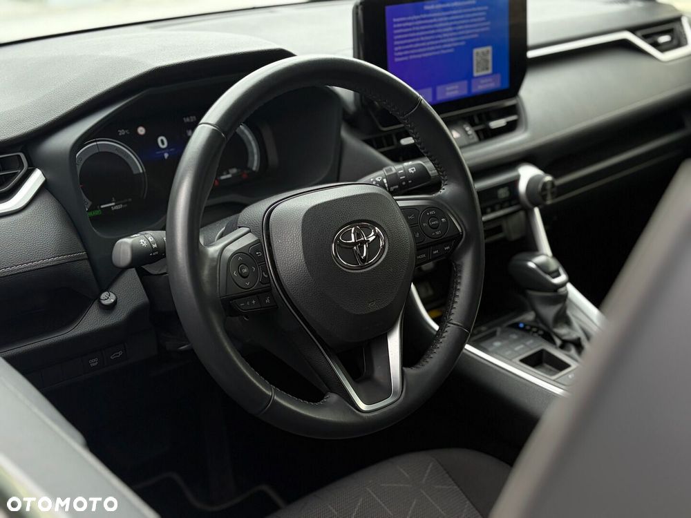 Toyota RAV4 - 13