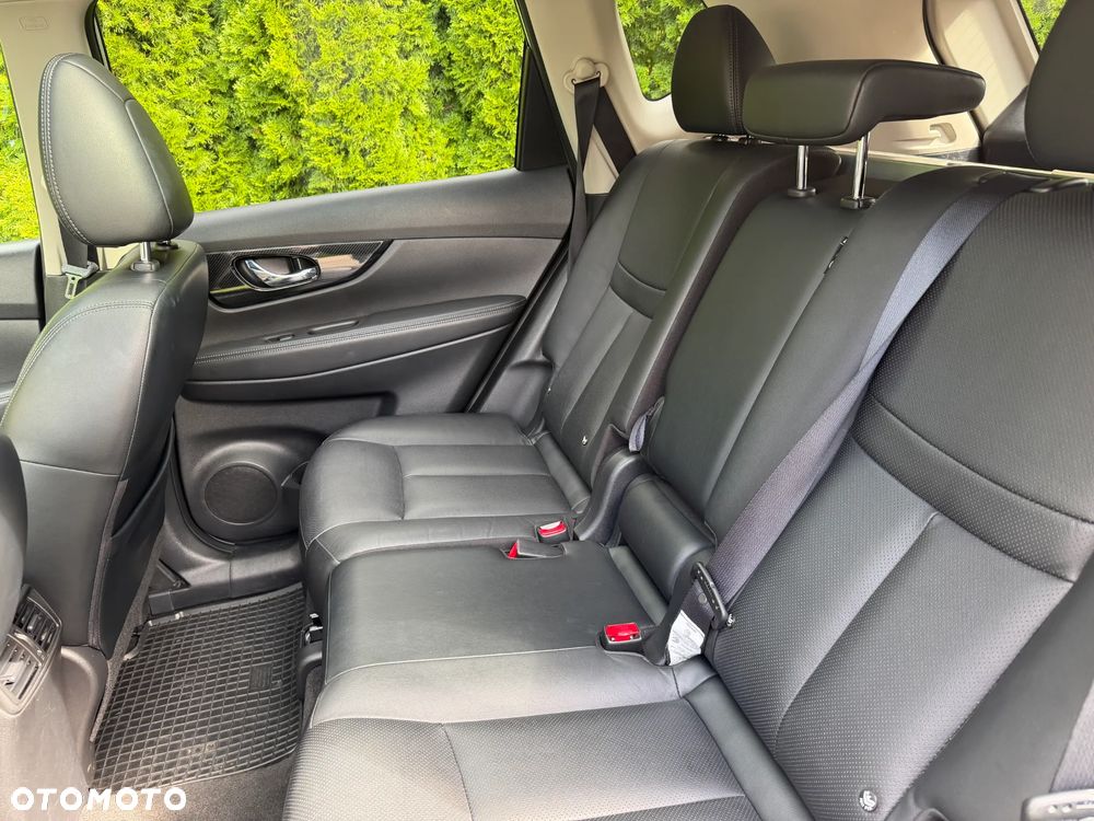 Nissan X-Trail 2.0 dCi Tekna 4WD Xtronic - 19
