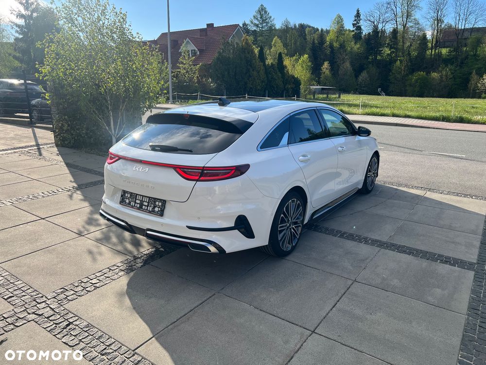 Kia ProCeed 1.5 T-GDI DCT7 OPF GT LINE - 5