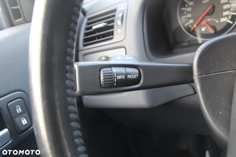 Volvo C30 DRIVe Kinetic - 24