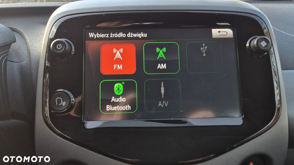 Toyota Aygo x-play - 34