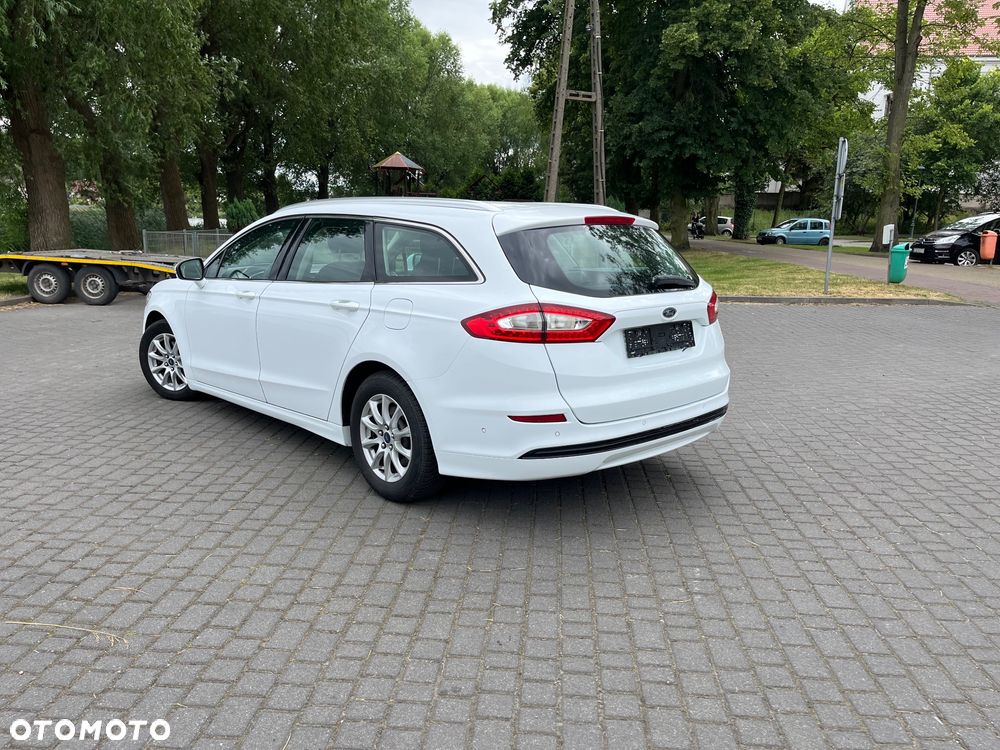 Ford Mondeo 2.0 TDCi Ambiente - 3