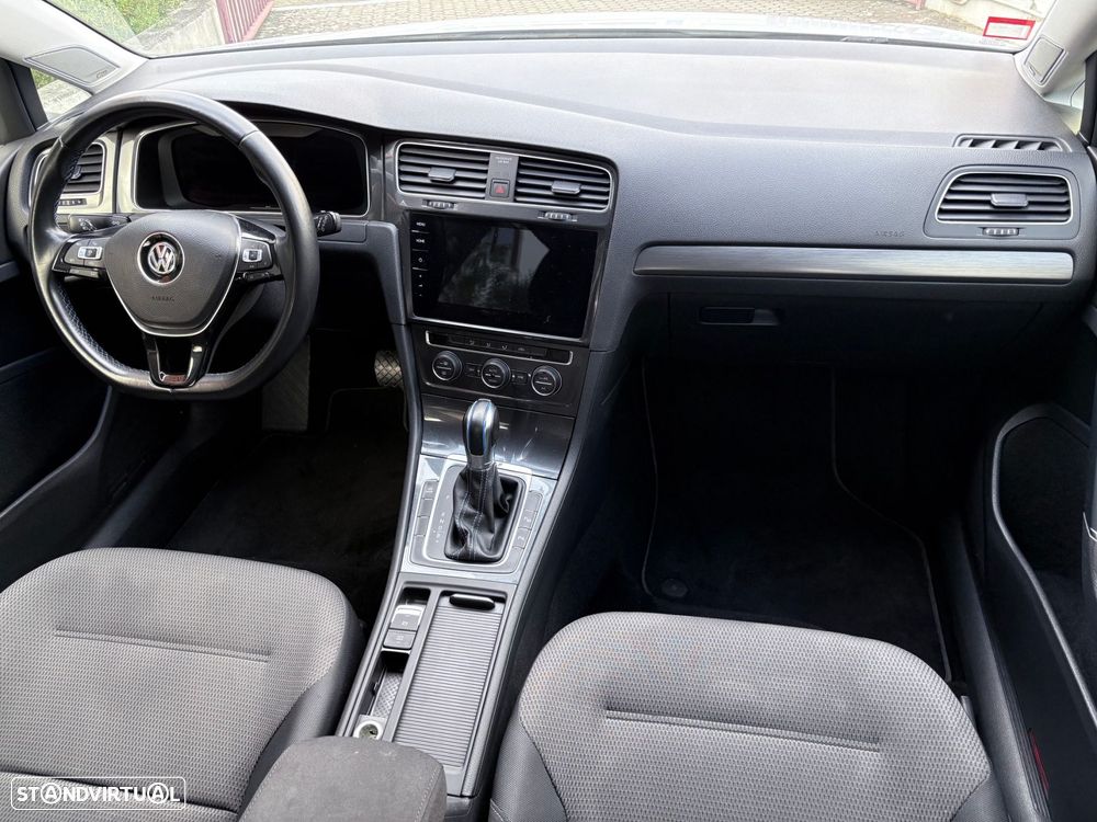 VW e-Golf AC/DC - 30