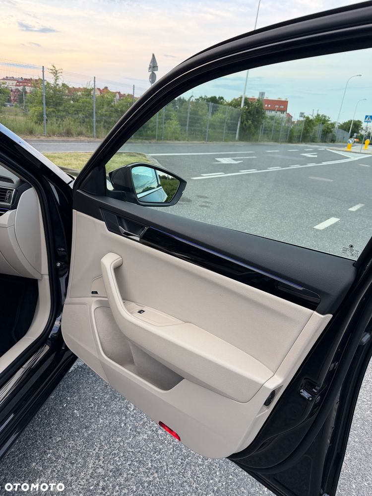 Skoda Superb 1.5 TSI L&K DSG - 12