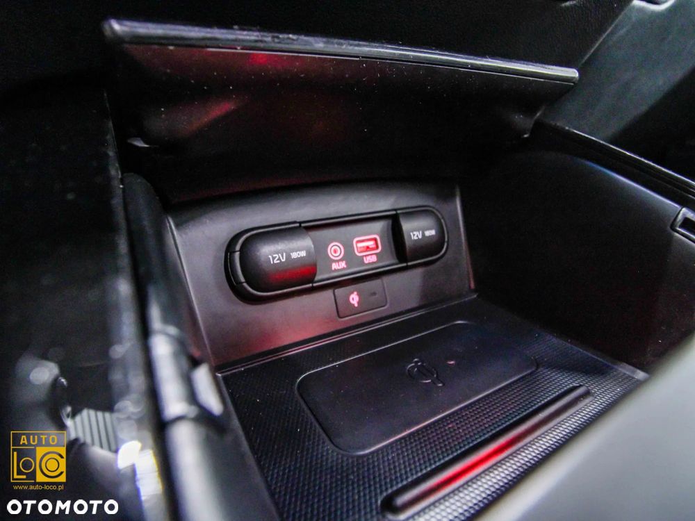 Kia Sorento - 36