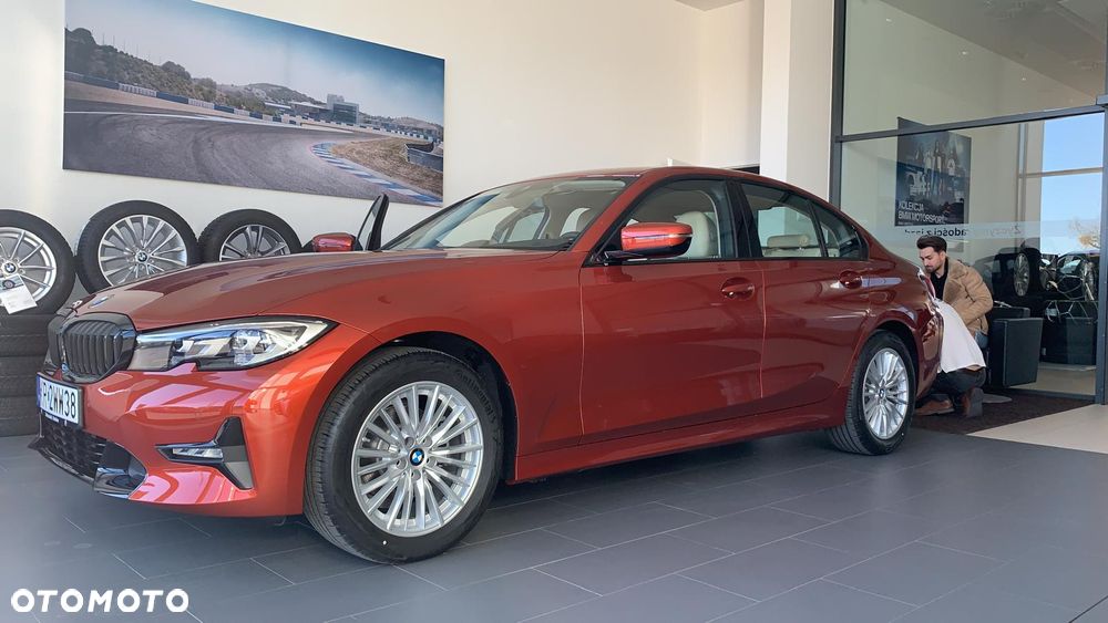 BMW Seria 3 318i Sport Line - 8