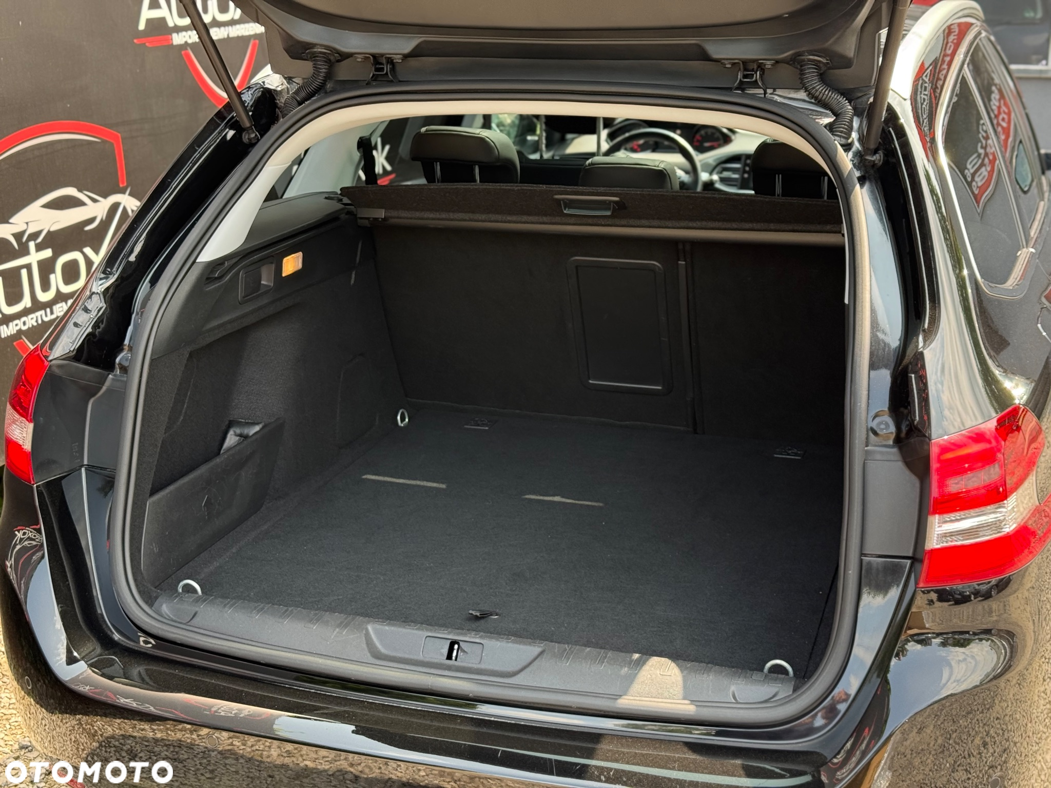 Peugeot 308 SW BlueHDi 150 Stop & Start Niveau 2 Business-Line - 37