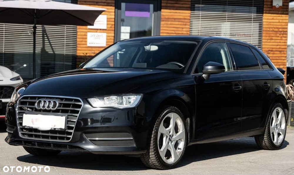 Audi A3 Sportback 1.6 TDI Ambition S tronic - 11