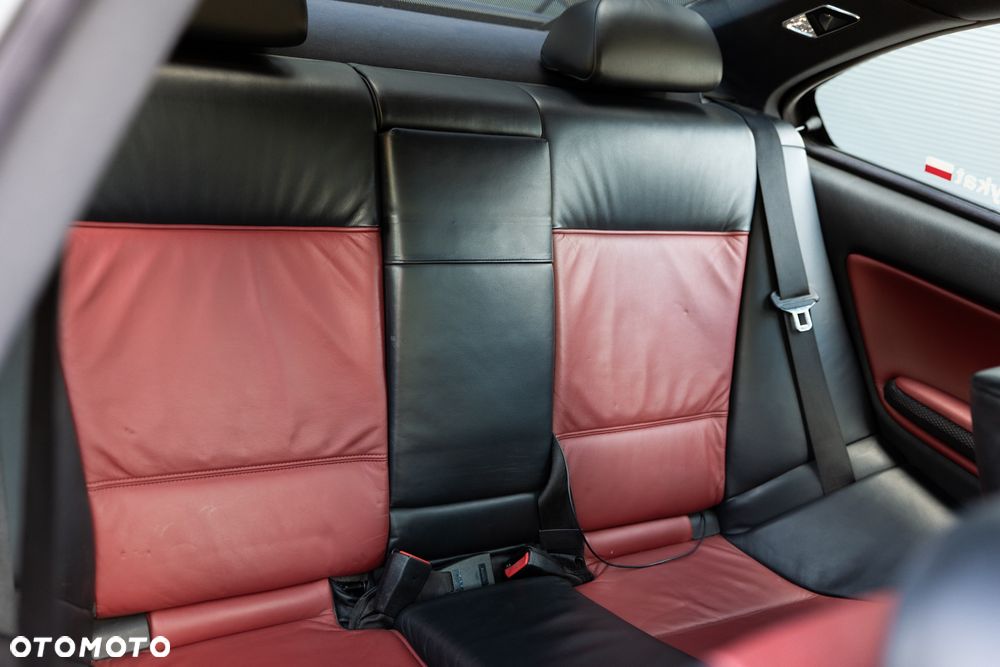 BMW Seria 3 330Ci - 16