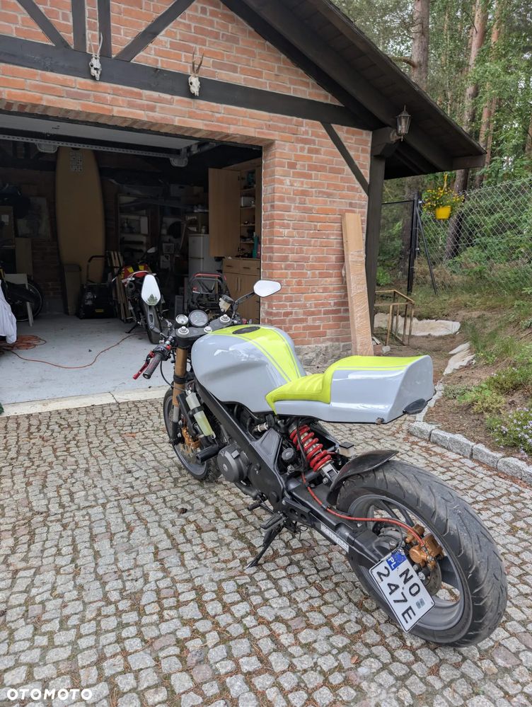 Honda NTV - 4