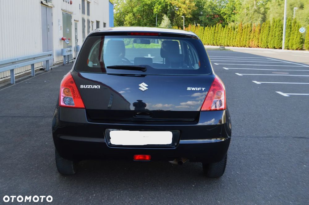 Suzuki Swift - 12