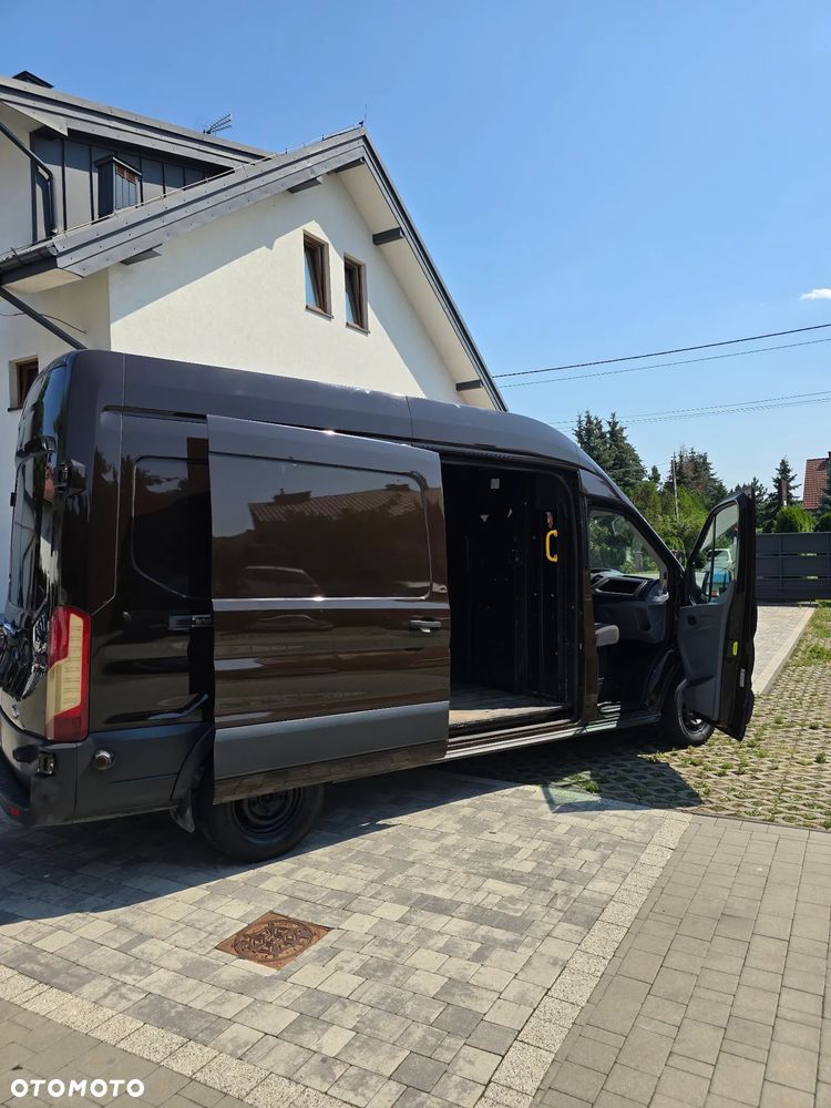 Ford Transit - 13