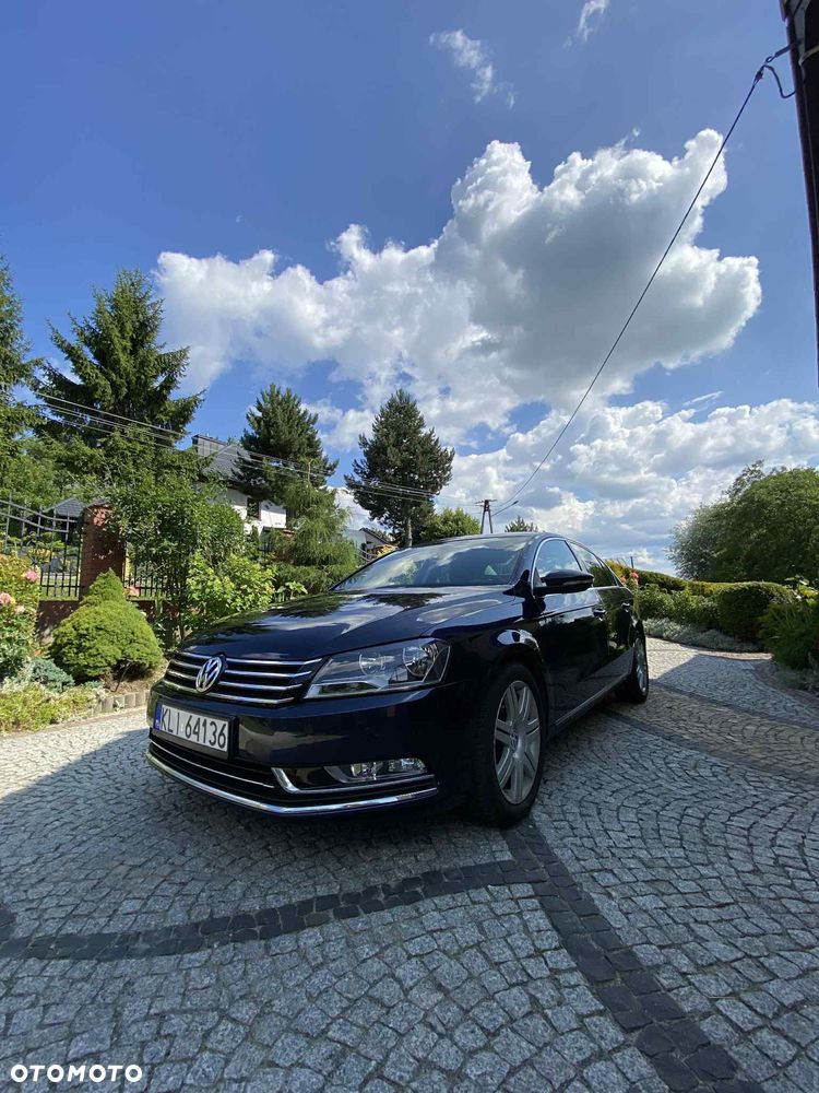Volkswagen Passat 2.0 TDI Comfortline - 5