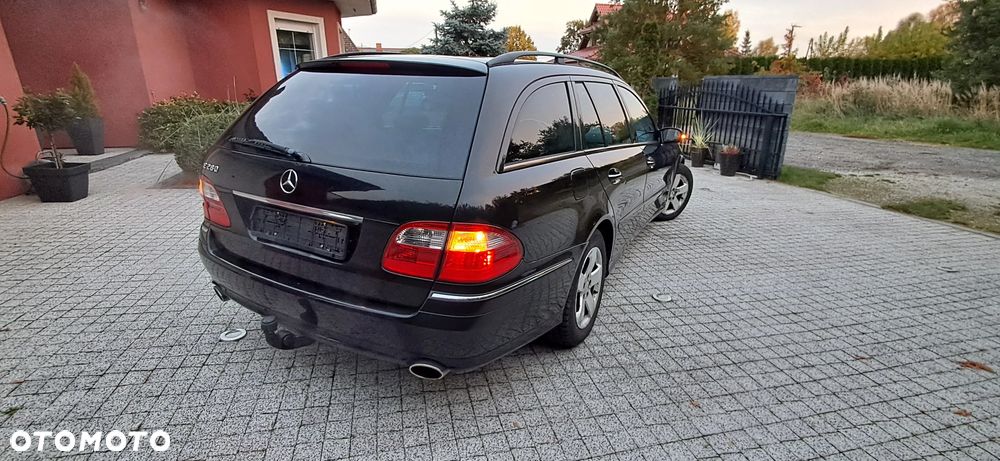 Mercedes-Benz Klasa E 280 4-Matic Avantgarde - 4