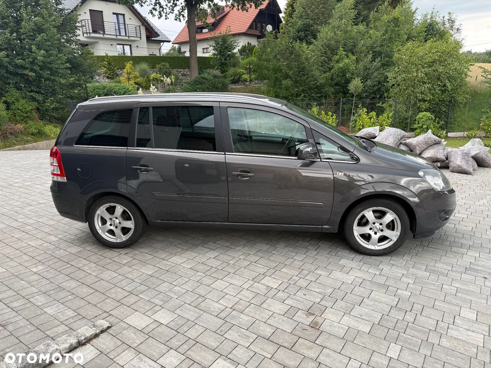 Opel Zafira 1.8 Enjoy - 5