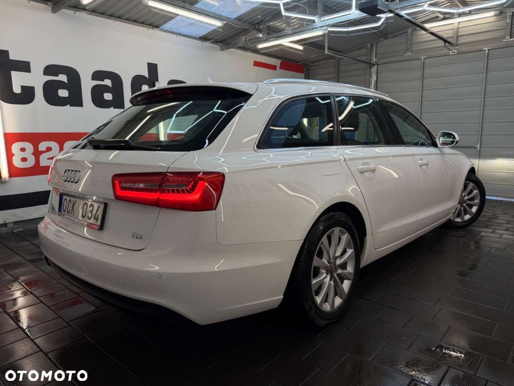 Audi A6 Avant - 14