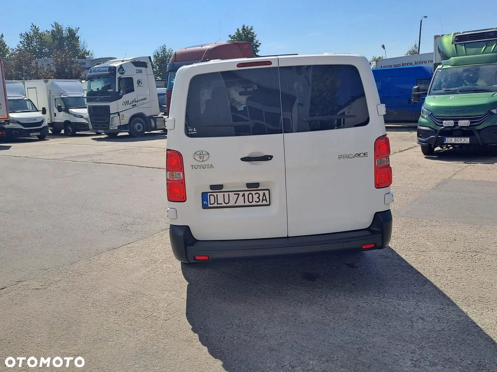 Toyota ProAce Kombi D-4D Long 2,8t - 7