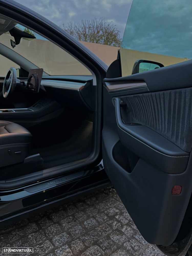 Tesla Model Y Performance Tração Integral - 10