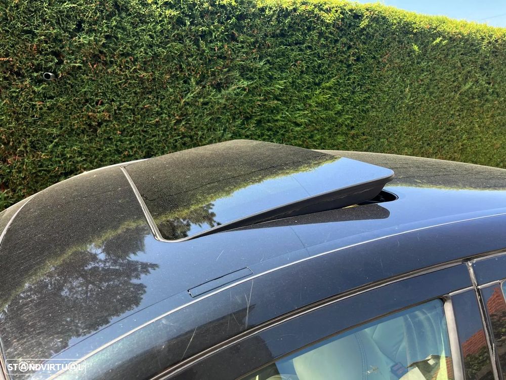 Mercedes-Benz E 220 CDI Avantgarde DPF - 25