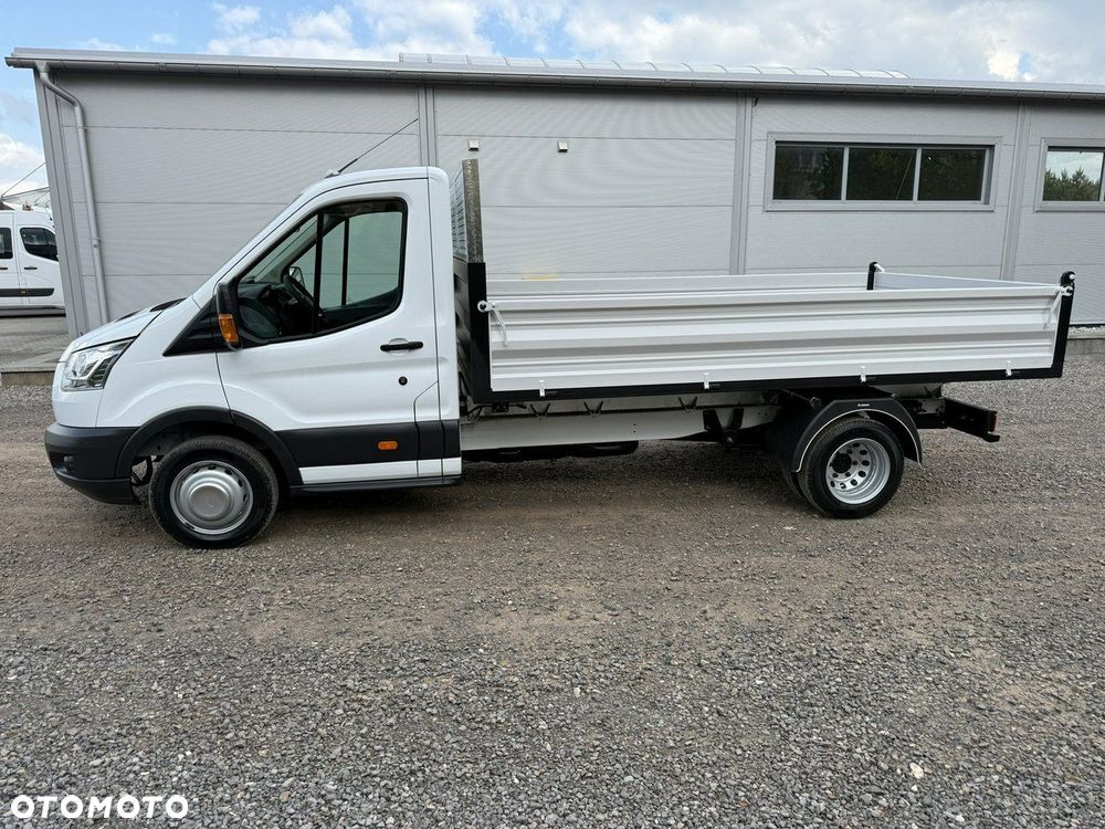 Ford Transit - 17