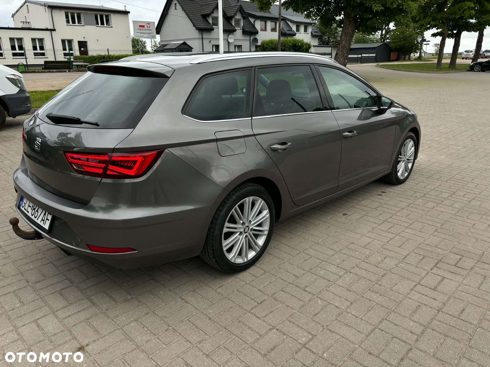 Seat Leon 2.0 TDI Xcellence S&S DSG - 4