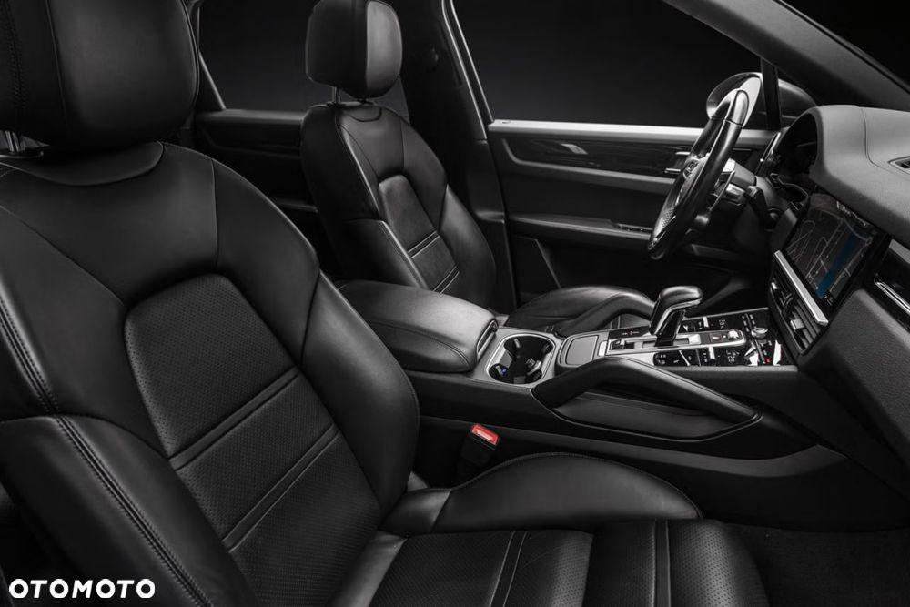 Porsche Cayenne E-Hybrid Tiptronic S - 11