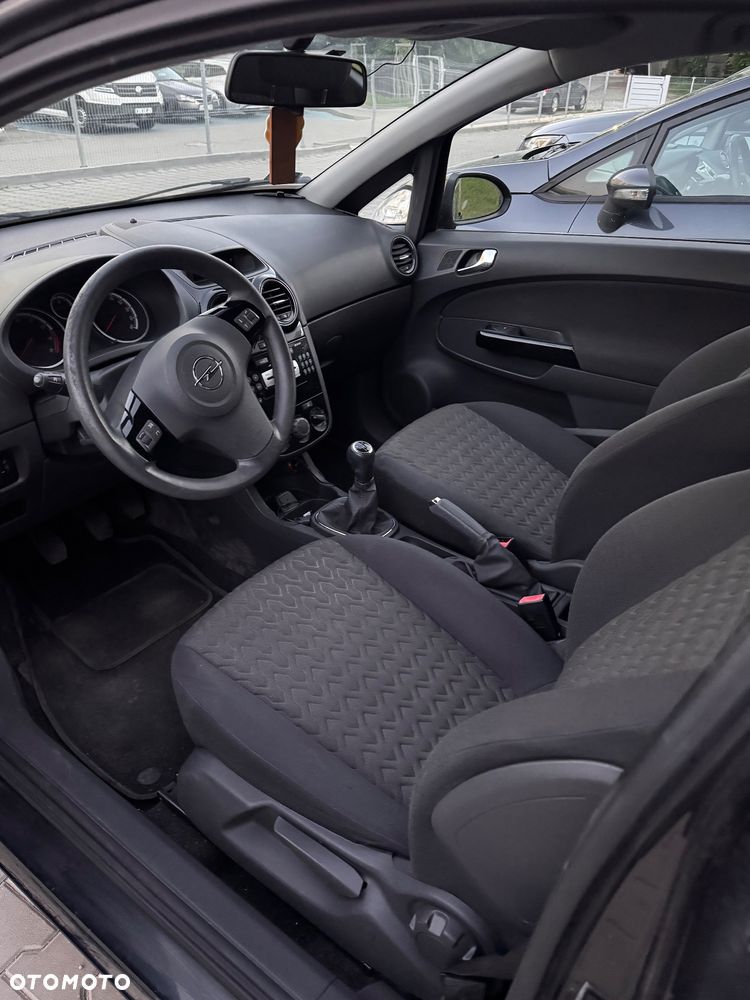 Opel Corsa 1.0 12V Edition / Active - 12