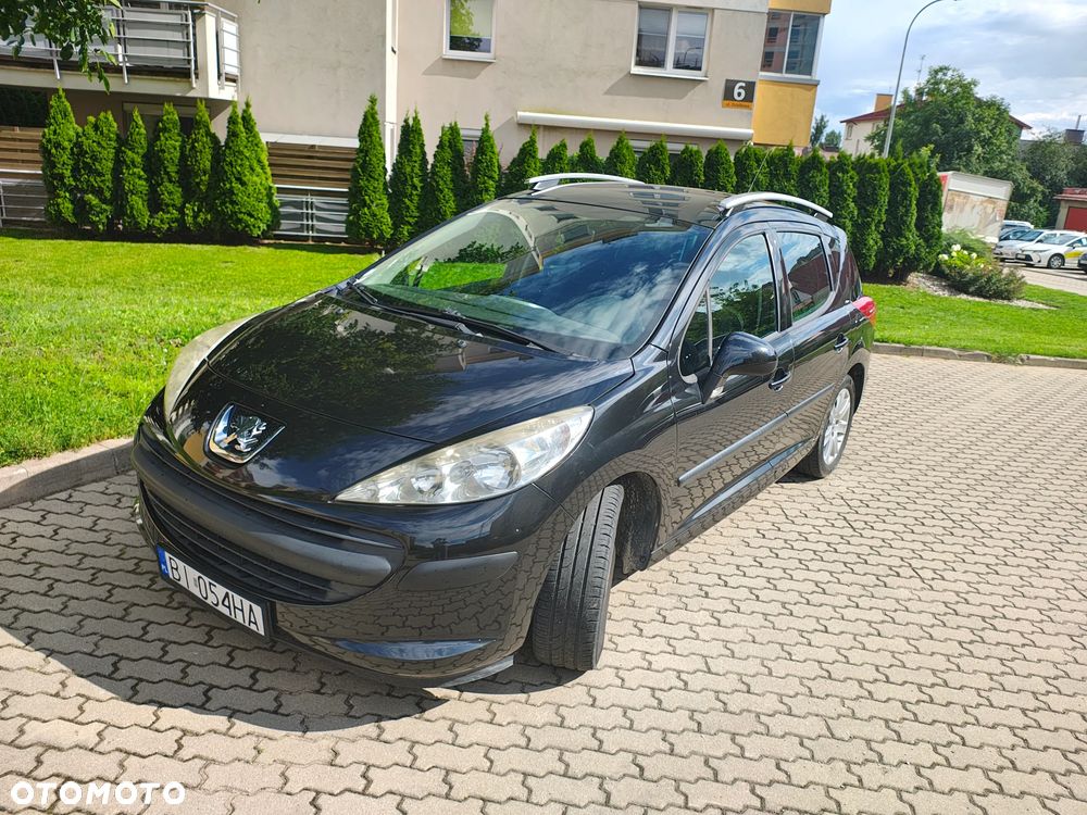 Peugeot 207 1.4 16V Presence - 1