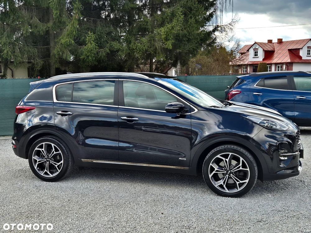 Kia Sportage 2.0 CRDI AWD Eco-Dynamics+ (48V M-H) GT LINE - 11